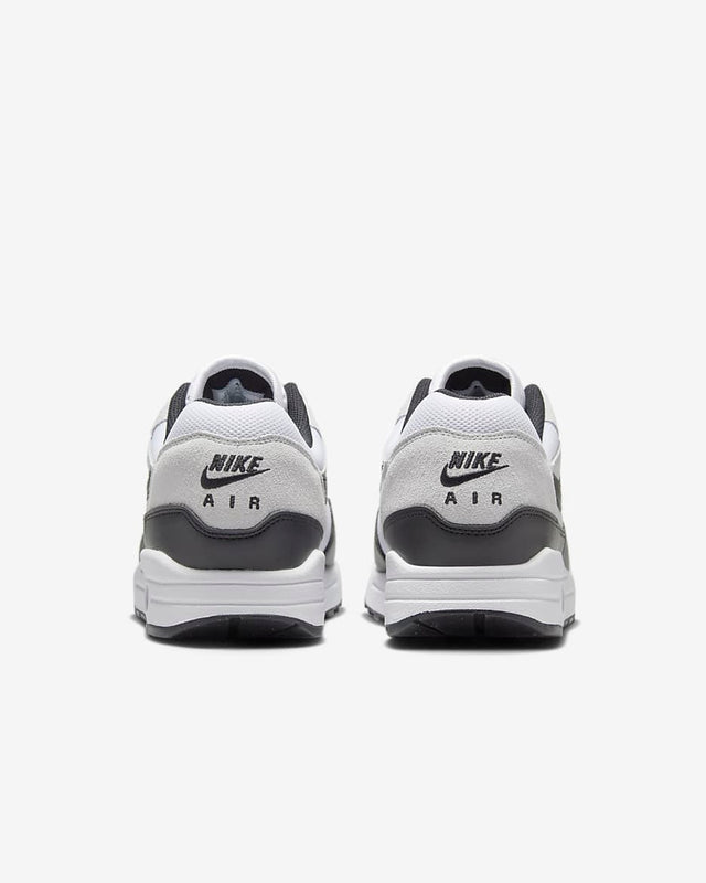 NIKE AIR MAX 1