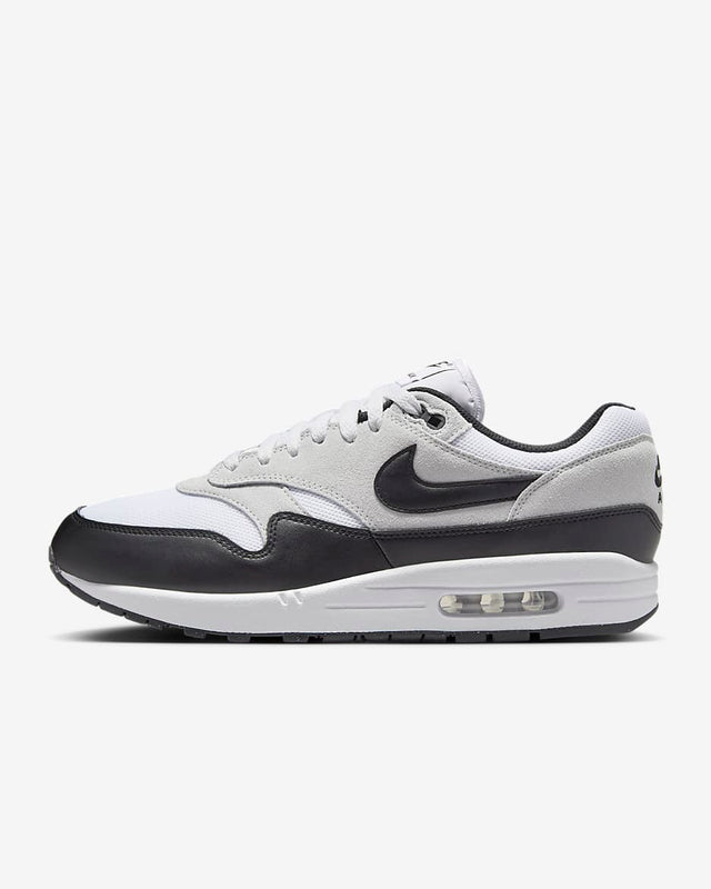 NIKE AIR MAX 1