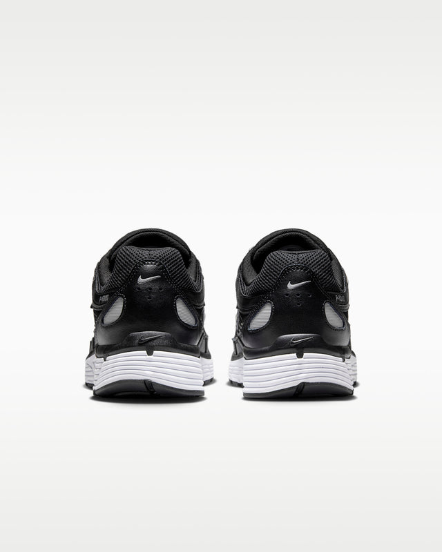 NIKE P-6000 BLACK